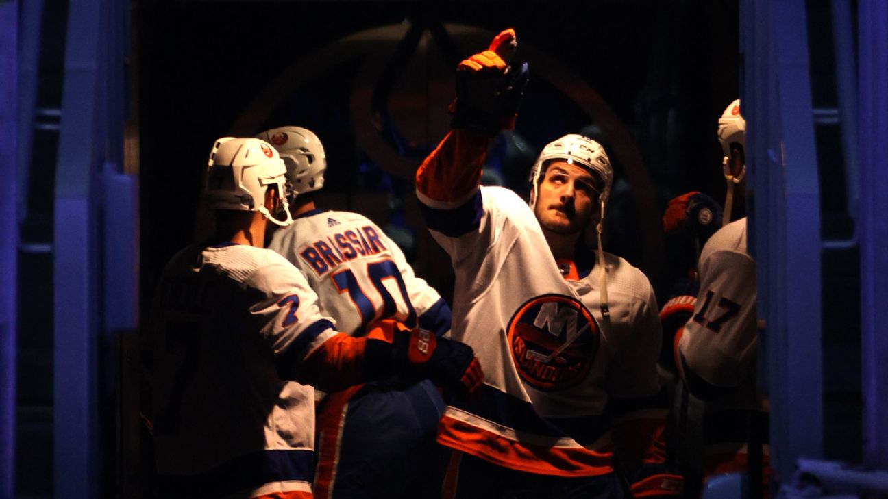 Jean-Gabriel Pageau - New York Islanders Center - ESPN