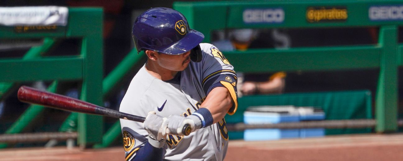 Keston Hiura Starts To Turn His Offense Around — College Baseball