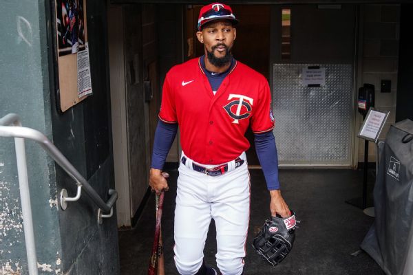 Twins' Buxton back after 2 years of knee issues