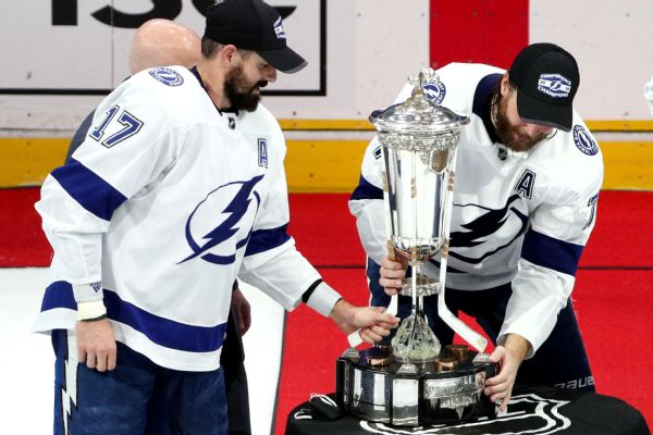 NHL: No conference championship trophies in '21
