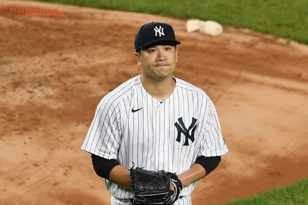 Tanaka loses in return to Japanese baseball