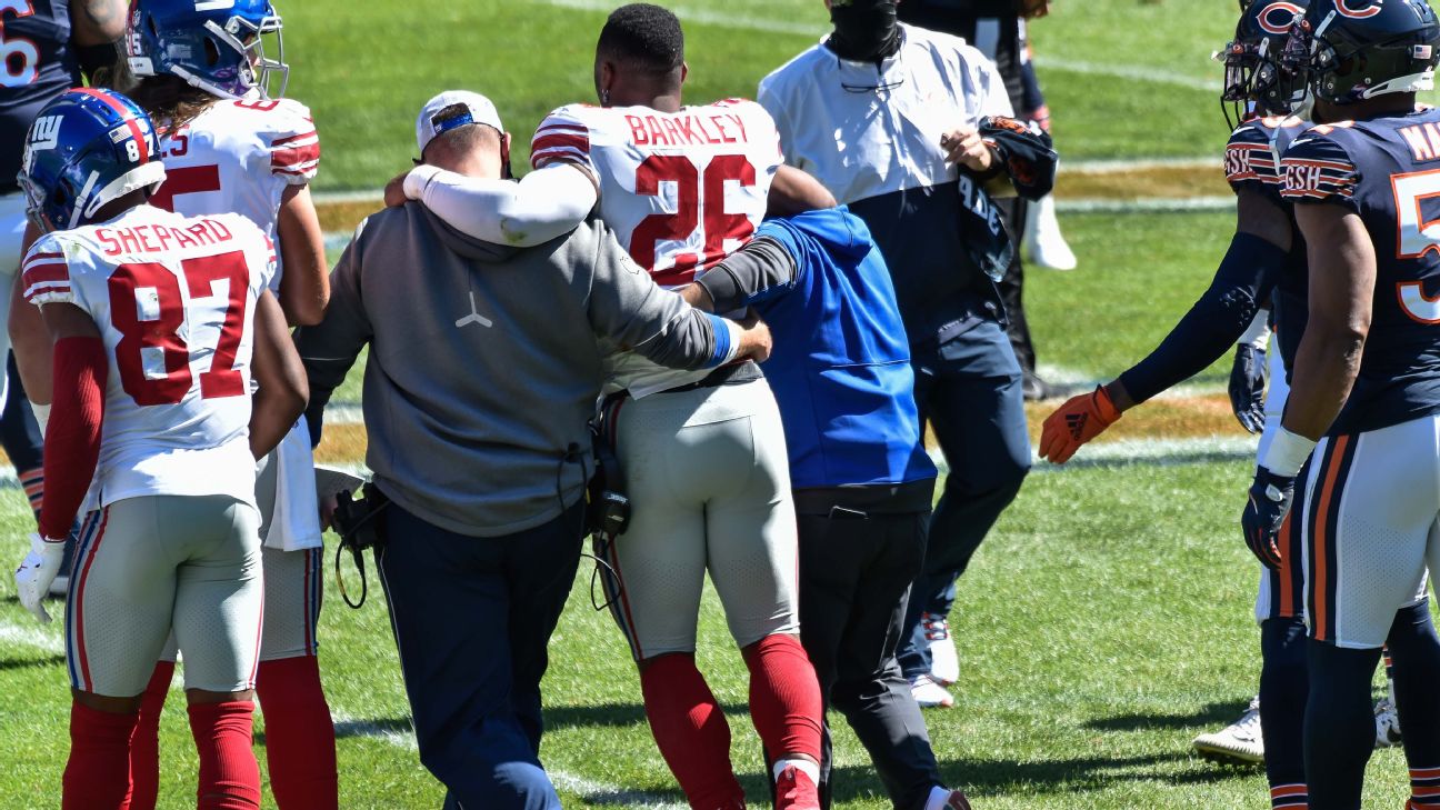 Giants' Saquon Barkley OUT vs. Bears after being carried off the field with  torn ACL (UPDATE) 