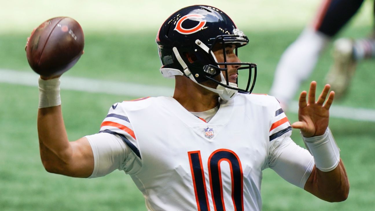 Bears Fans Want Mitchell Trubisky to Replace Nick Foles After