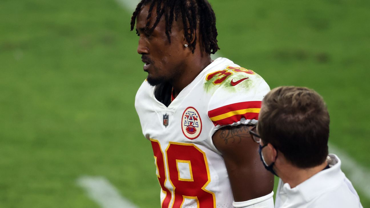 L'Jarius Sneed, esquinero de Chiefs, sale lesionado en el