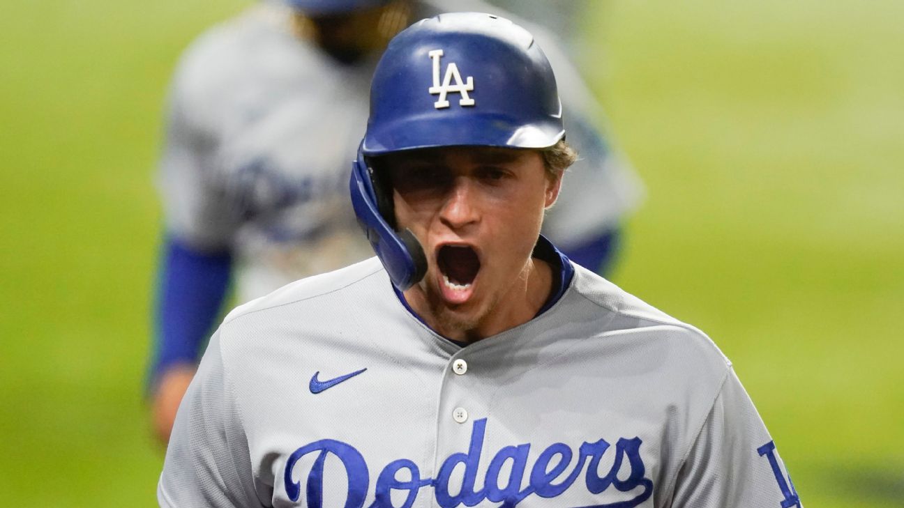 Corey Seager hits two home runs and Los Angeles Dodgers stays alive