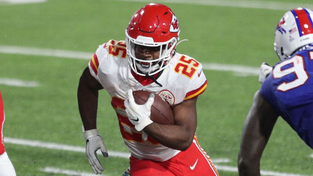 KC Chiefs, Edwards-Helaire run away with 26-17 win over Bills