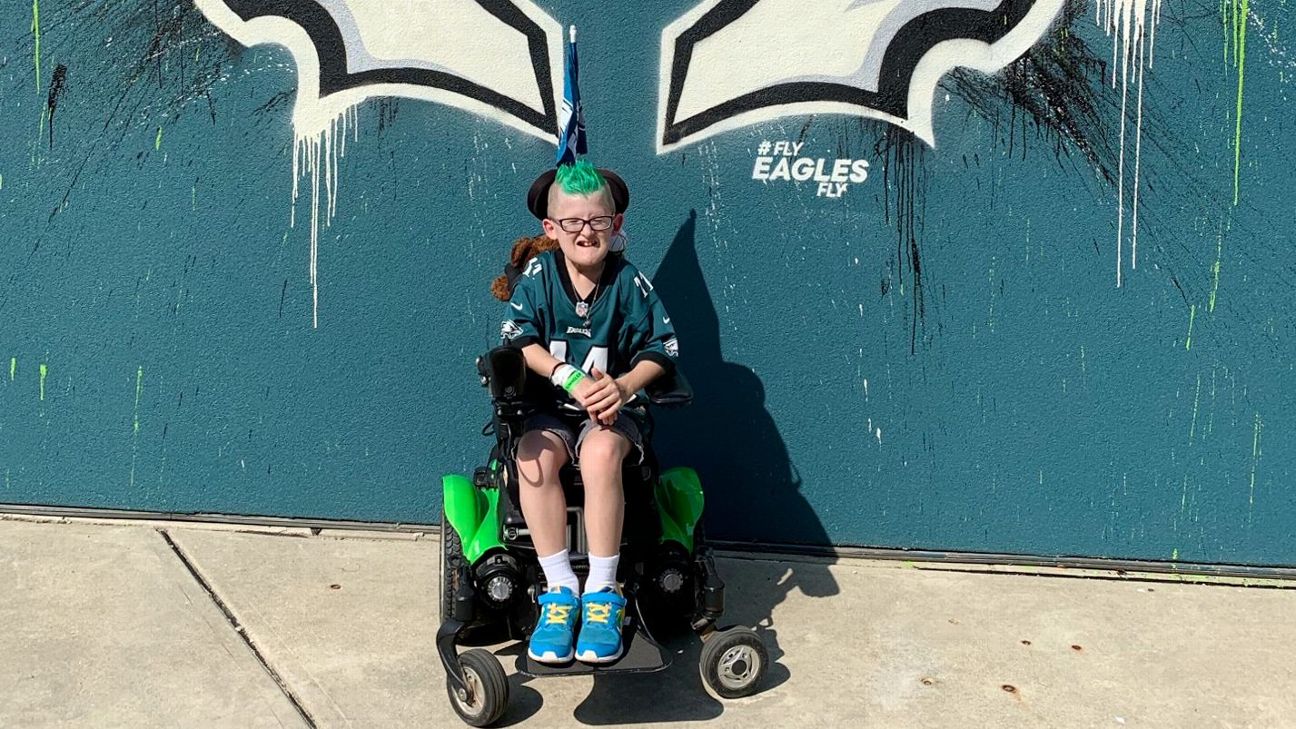 Colts revealed Carson Wentz's jersey number with kind gesture to Philly  super fan