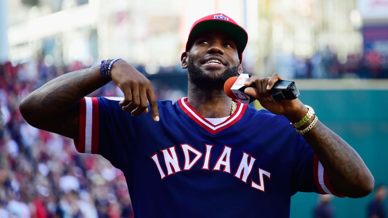 LeBron James, a noted New York Yankees fan, might be rooting for the Los  Angeles Dodgers in the World Series - ESPN