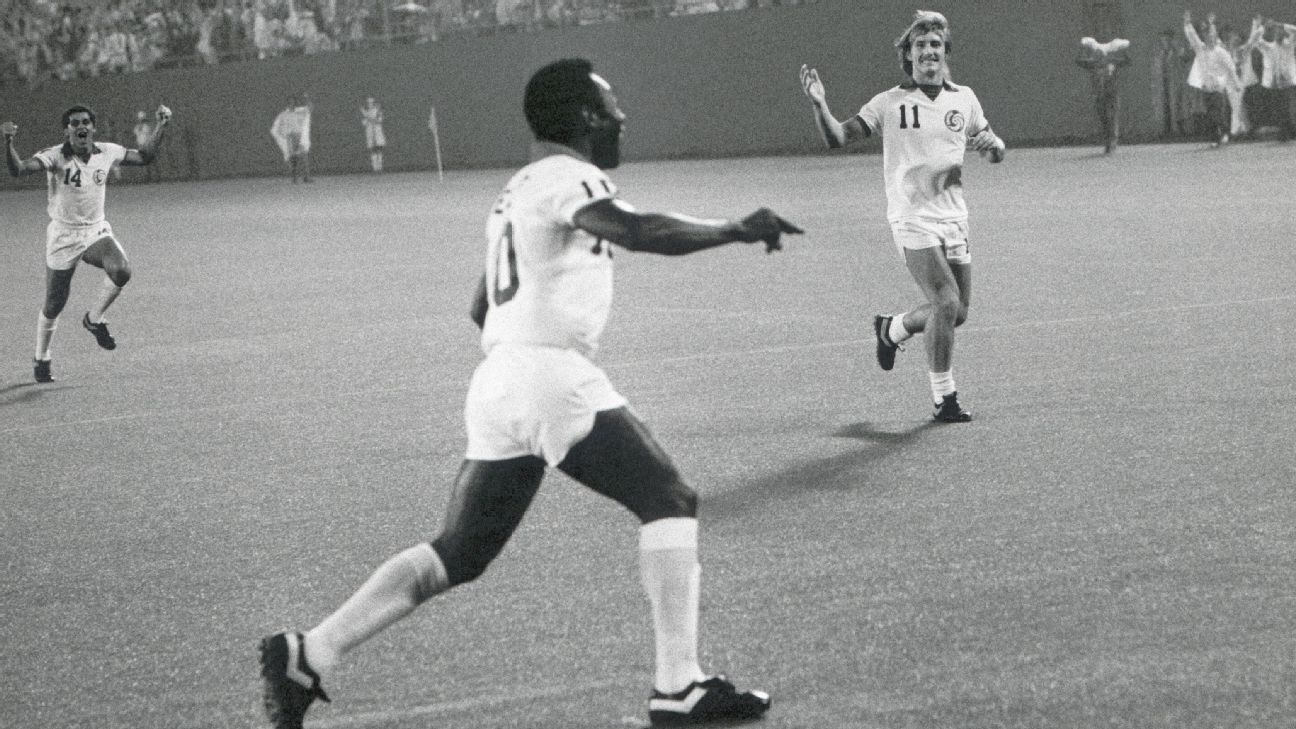 ESPN Stats & Info on X: Soccer legend Pelé turns 80 today. Here