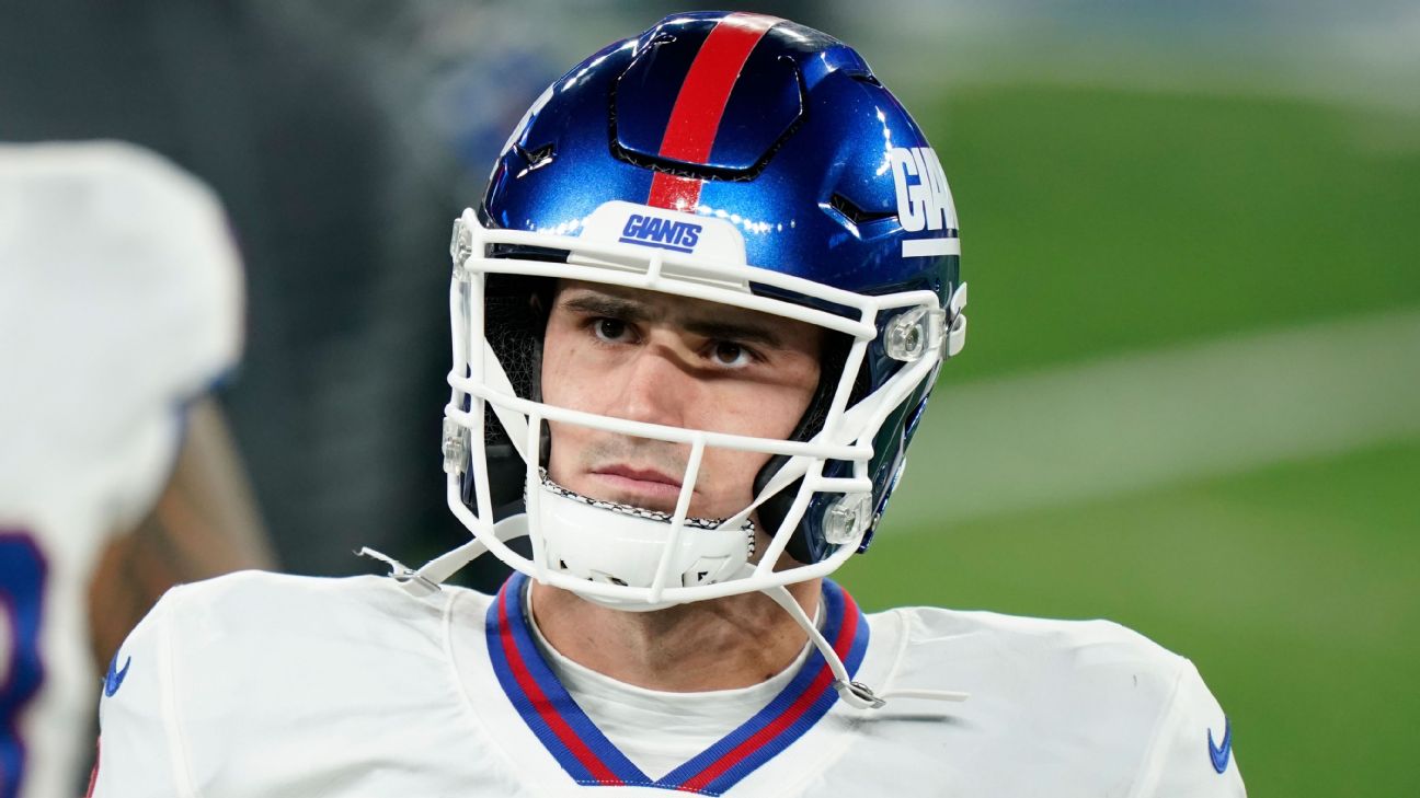 New York Giants QB Daniel Jones (neck) unlikely to play vs. Los Angeles ...