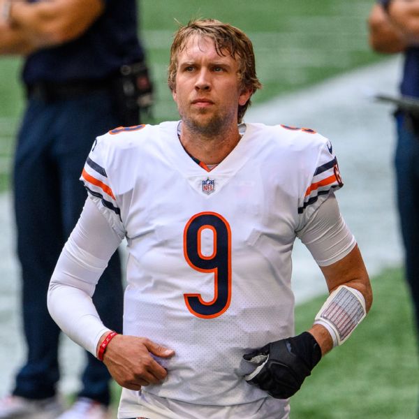 Chicago Bears looking to trade backup QB Nick Foles, GM says - ABC7 Chicago