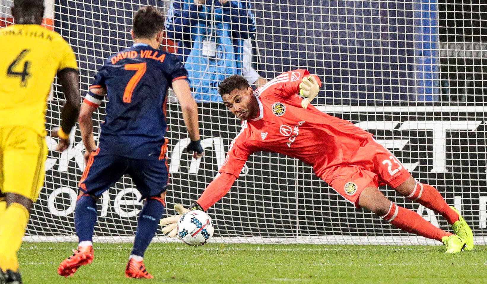 Ben Wright on X: November 25, 2022. The USMNT's Christian Pulisic scores a  stoppage time winner against England in the World Cup matchup, lifting his  jersey to reveal a hand-drawn message underneath.