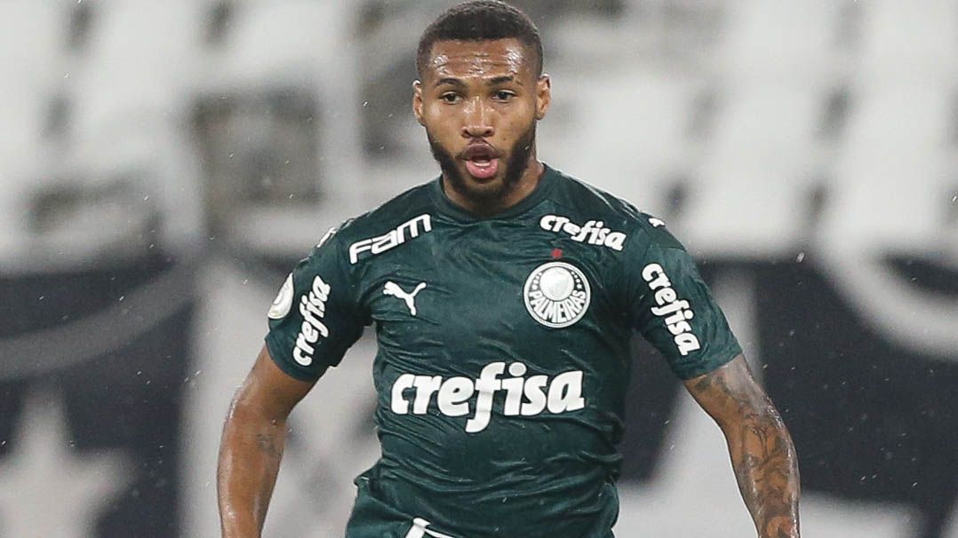 Wesley está à disposição para Flamengo x Palmeiras