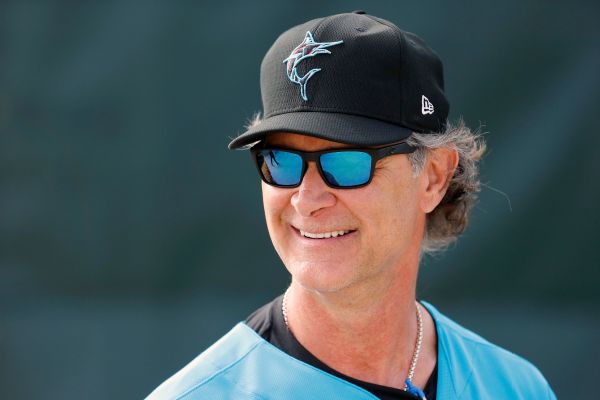 Marlins turnaround nets Mattingly NL MOY honors