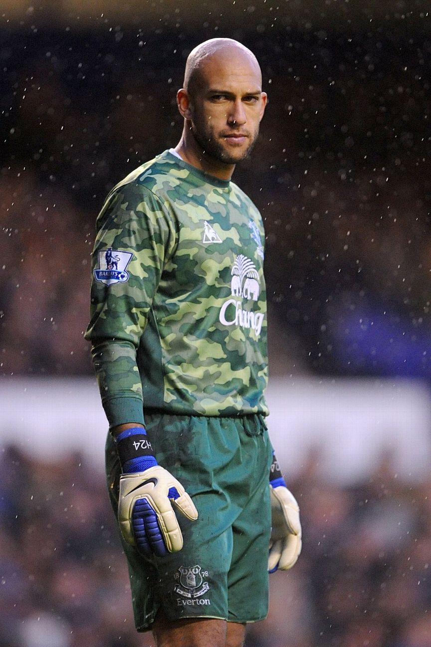 Everton camo goalkeeper store kit