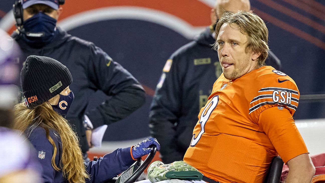 What happened to Nick Foles? Hip injury leads Bears to start