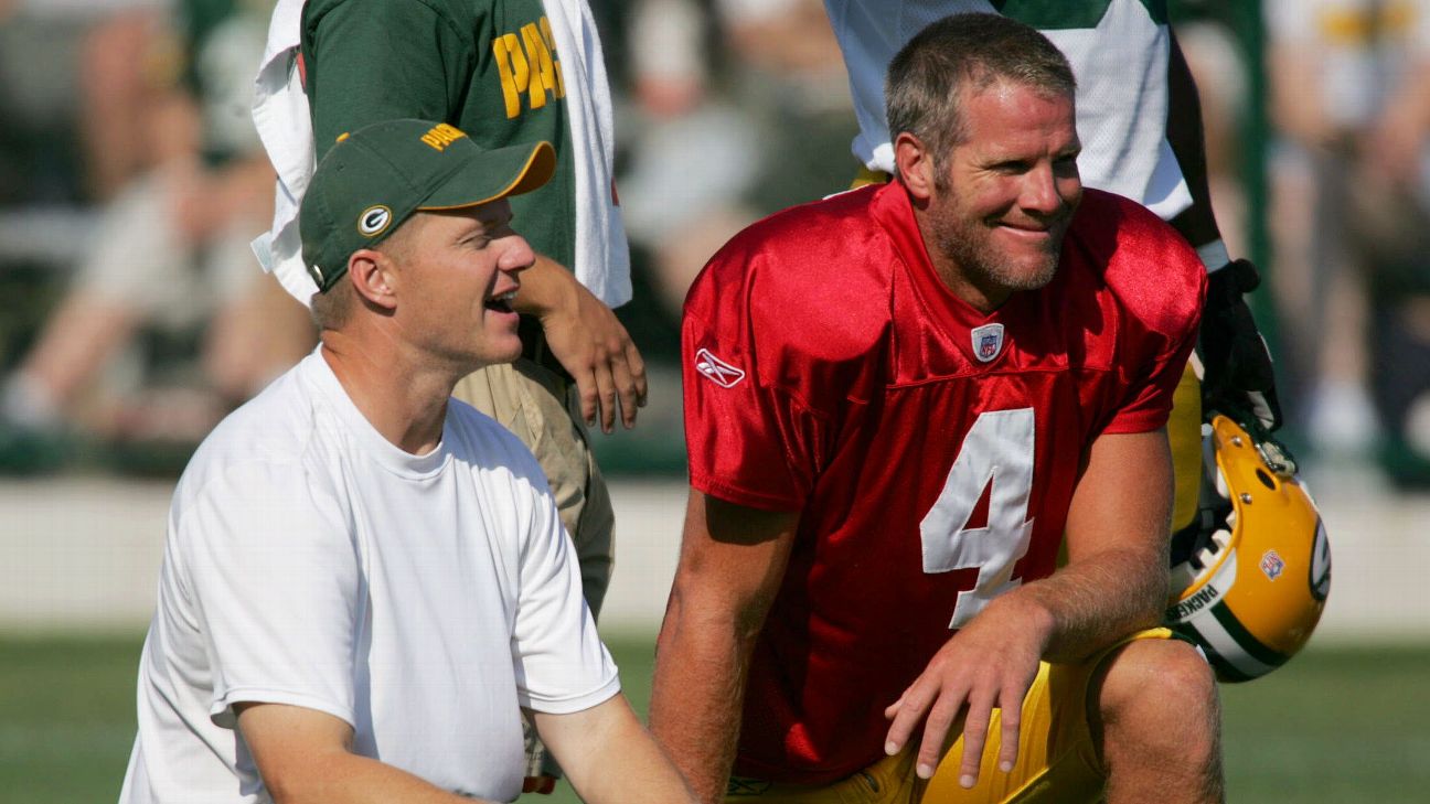 Lions' Darrell Bevell on hunting for cougars with Brett Favre, and other  Wisconsin tales 