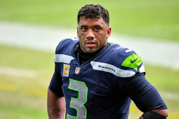 Seahawks' Wilson, Wagner to practice at OTAs