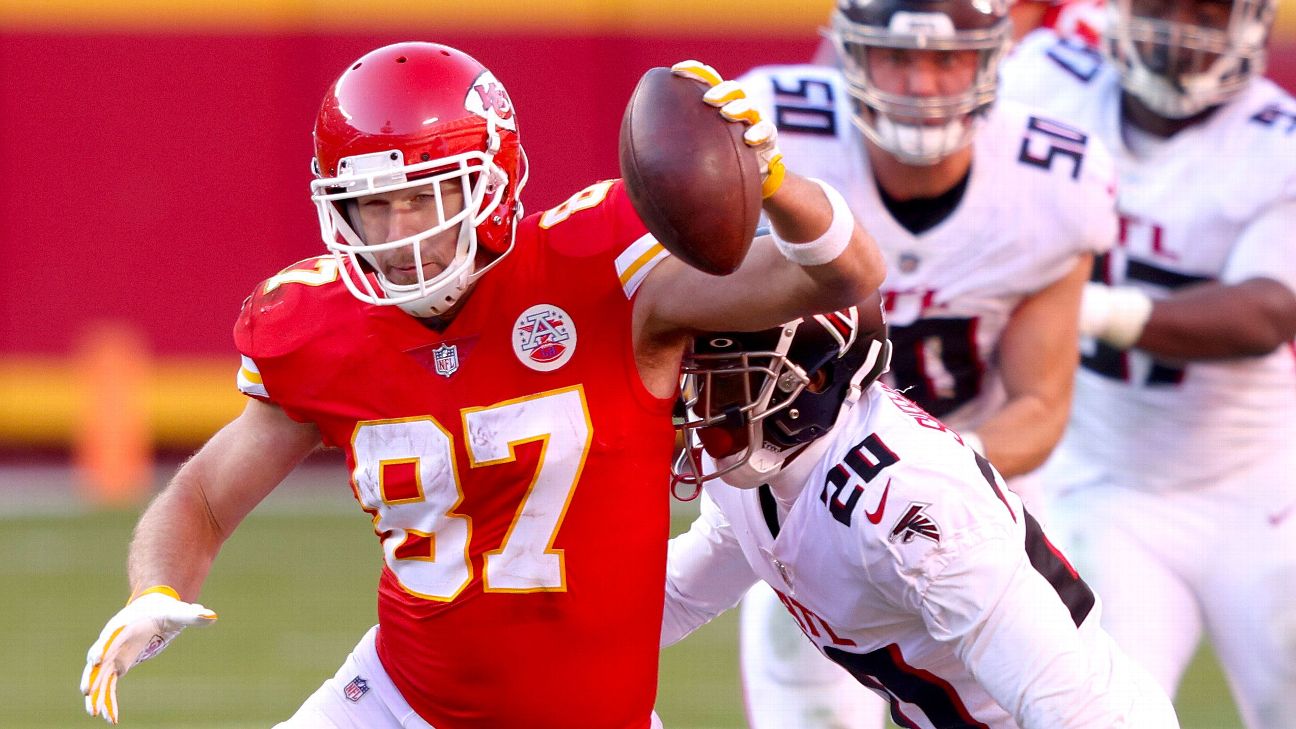 NFL on ESPN - The The Kansas City Chiefs beat the Denver Broncos for the  13th straight time‼️ Kansas City can clinch the No. 1 seed in the AFC with  a Tennessee