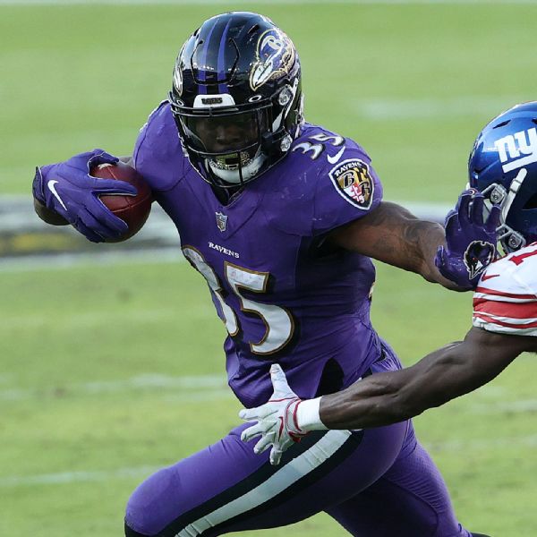 Edwards off PUP, enters backfield mix for Ravens
