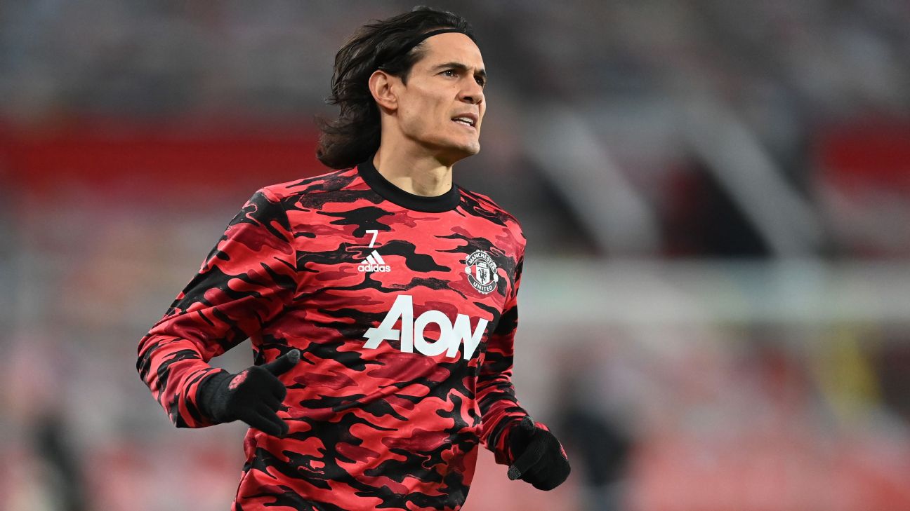 What Manchester United's kit man has been doing to Edinson Cavani every day, Football, Sport