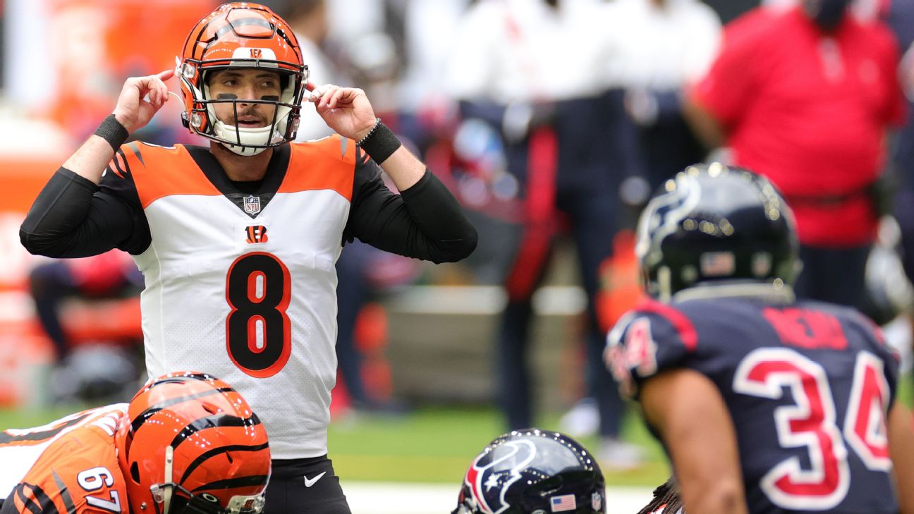 Bengals' Joe Burrow engineers game-winning drive, Cincinnati picks