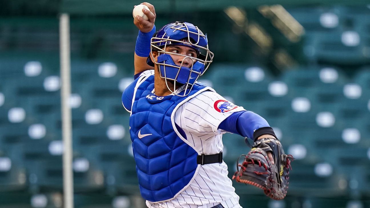Chicago Cubs - Willson Contreras shows off his new catcher's gear