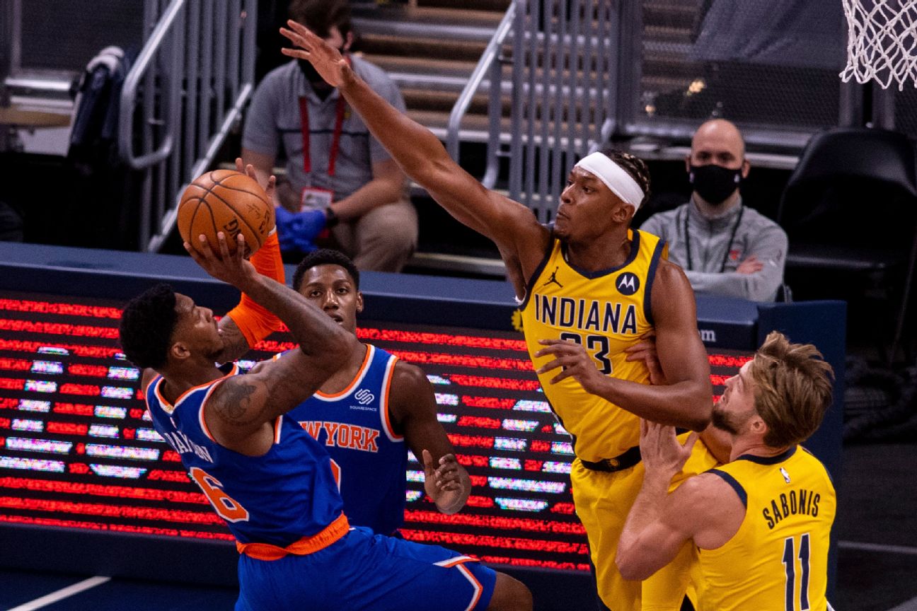 Sources: Pacers' Turner has fracture in hand