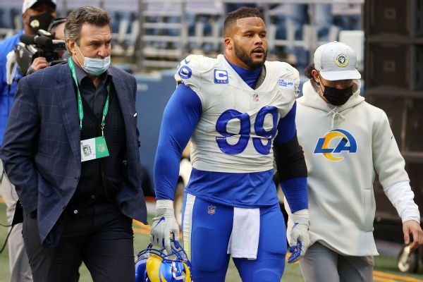 Rams DT Donald (rib) questionable to return