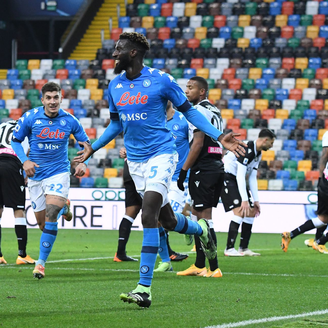 Lorenzo Insigne of SSC Napoli celebrates scoring their side's