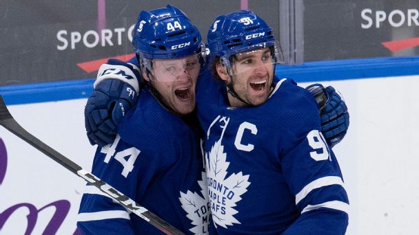 Canadiens up, Blackhawks down, and six more takeaways from the NHL's opening night