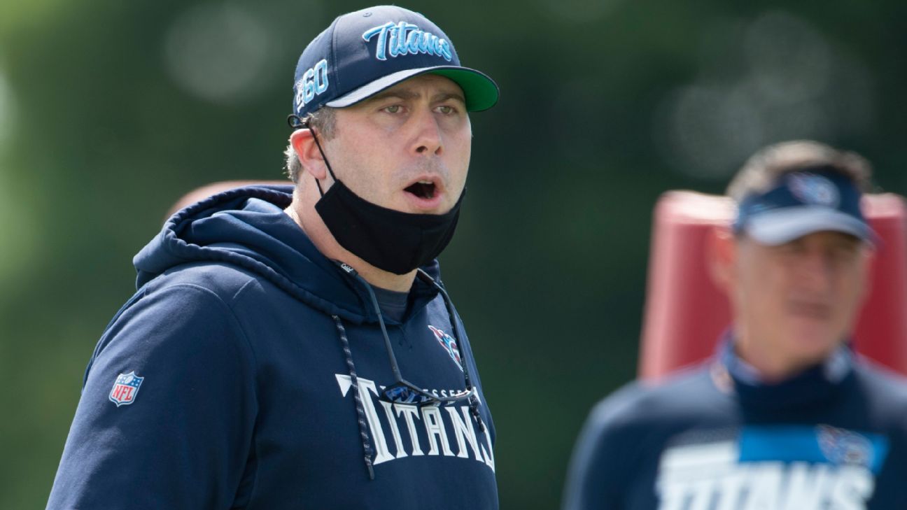 Commanders request to interview Dolphins' Darrell Bevell