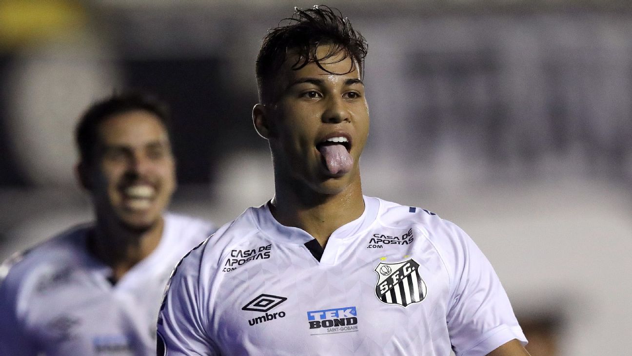 Santos once again put faith in youth ahead of Copa final