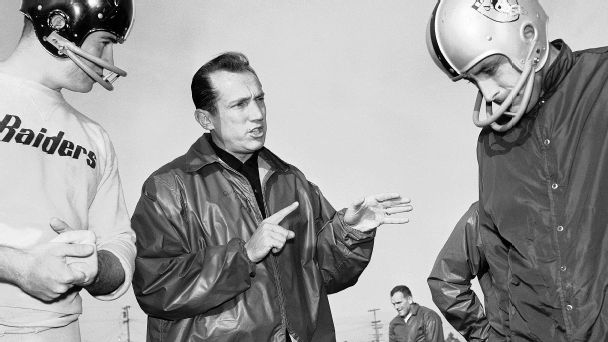 Lawsuits, mergers and Super Bowl pranks: Raiders owner Al Davis and Pete Rozelle through the years