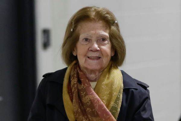 Patricia Rooney, wife of late Steelers owner, dies