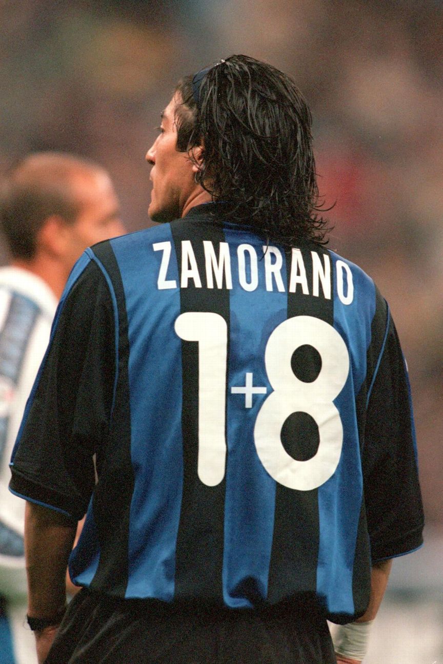 5 famous footballers with weird jersey numbers