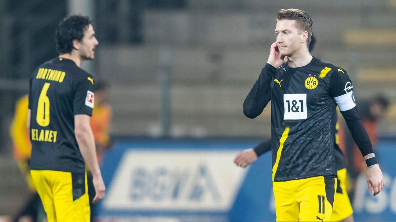 Marco Reus on Borussia Dortmund  Caras do futebol, Futebol, Caras