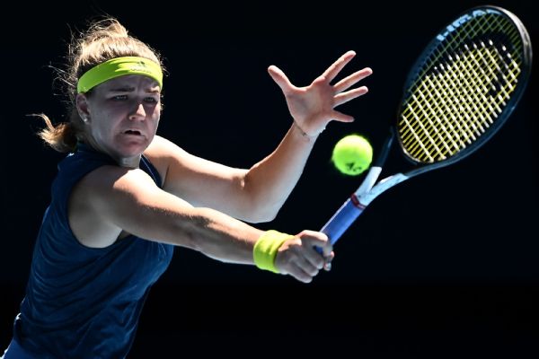 Sakkari replaces injured Muchova at WTA Finals