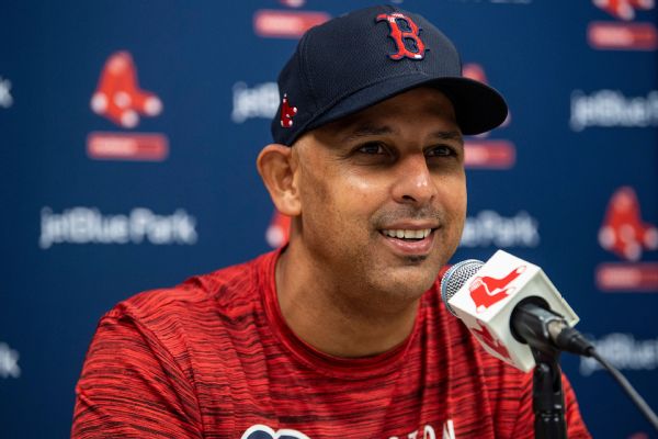 Cora hopes clean shave changes Red Sox's luck