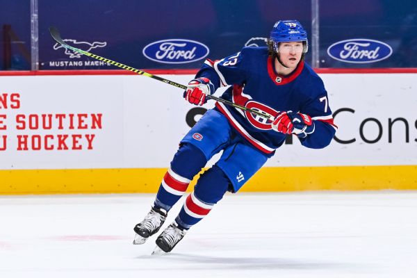 Canadiens trade top-line winger Toffoli to Flames