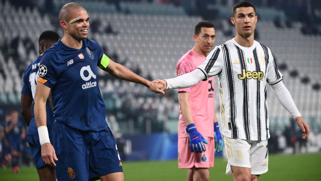 Pepe diz que Ronaldo é o melhor jogador do mundo e da história do futebol  - SIC Notícias
