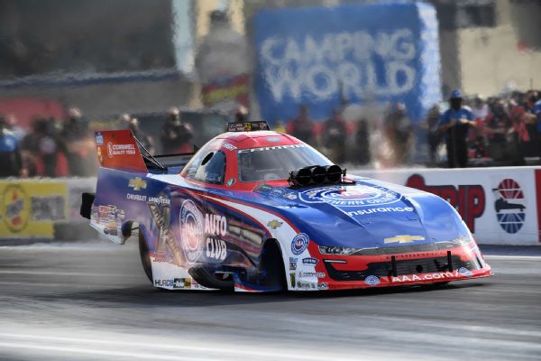 Hight paces Funny Car qualifying at FallNationals