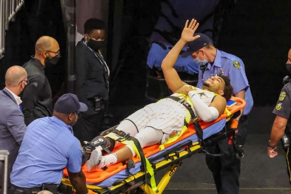 Magic's Cannady stretchered off after ankle injury