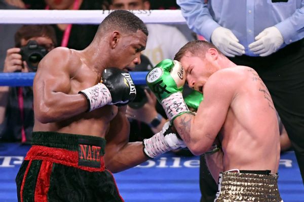 Former middleweight champ Jacobs retires at 37