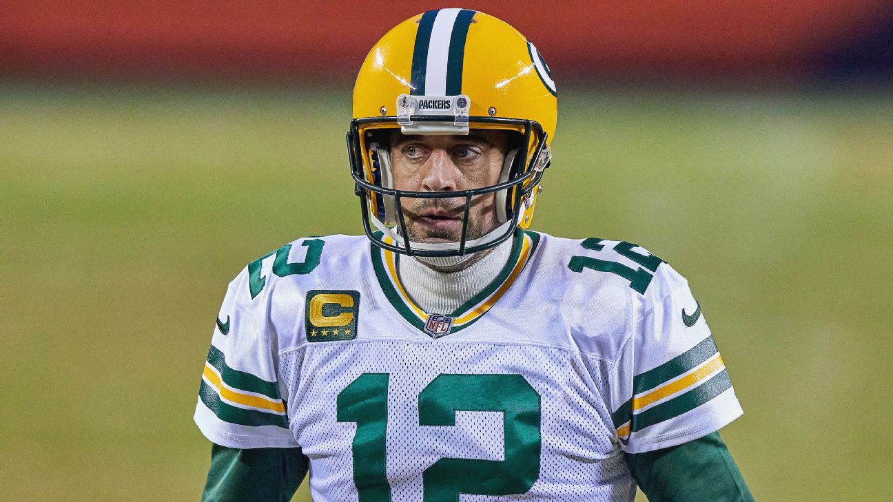 Source -- QB Aaron Rodgers not at Green Bay Packers OTAs - ESPN