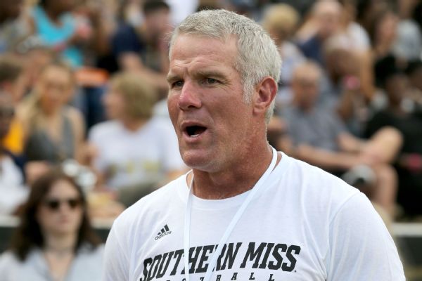 Texts: Ex-gov. helped Favre abuse welfare funds