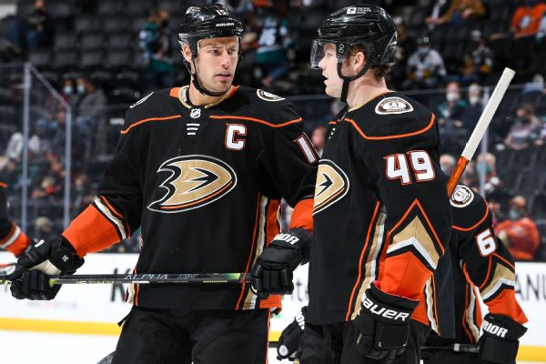 Getzlaf reaches one-year deal to return to Ducks