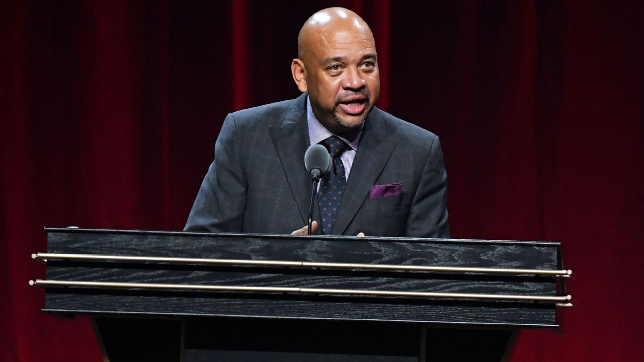 ESPN's Michael Wilbon, Mike Breen among honorees for Basketball HOF's