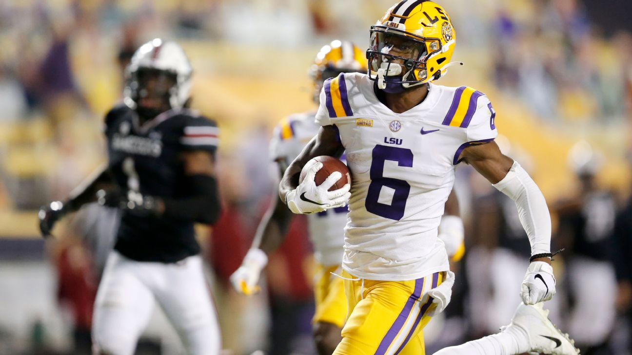 Terrace Marshall Jr. #6 of the LSU Tigers celebrates scoring a