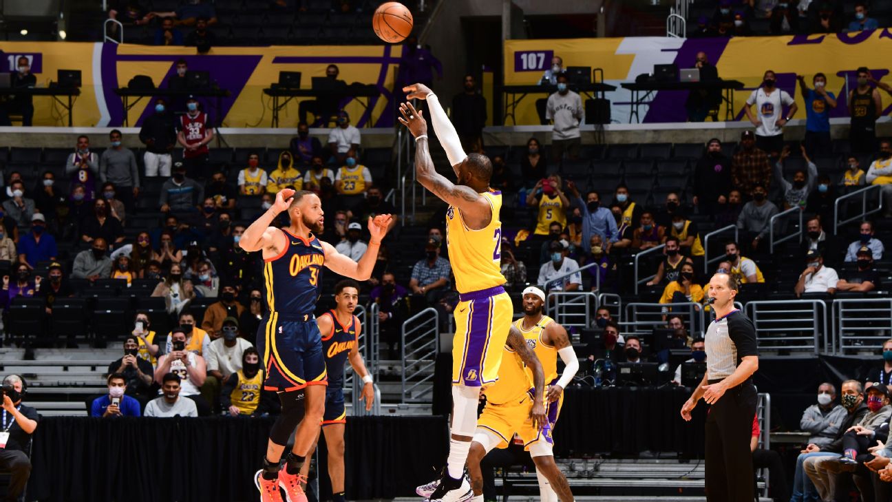 LeBron James delivers in clutch as Los Angeles Lakers take 7th seed in